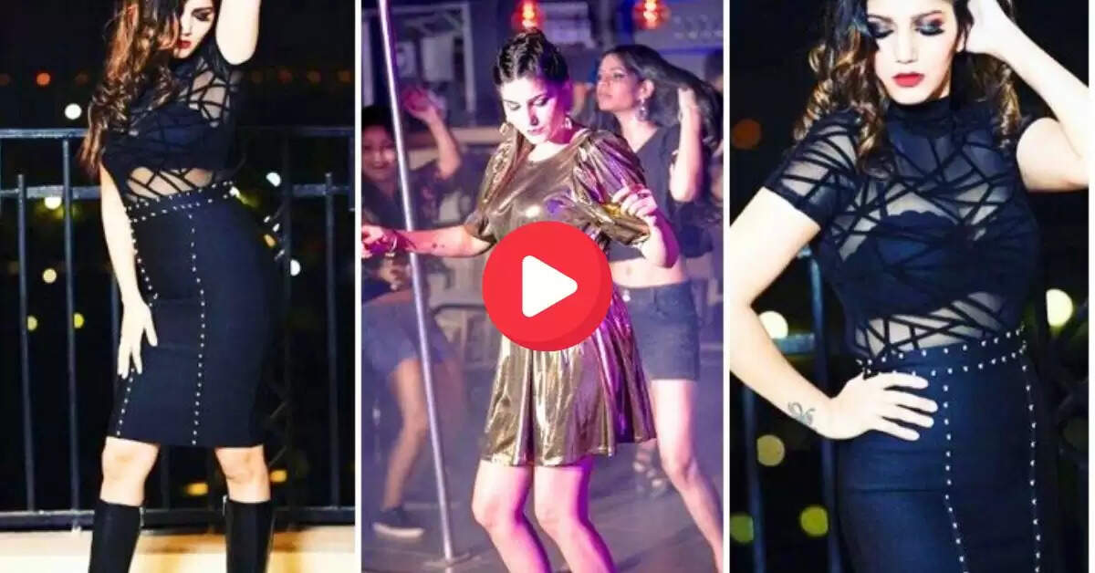 Sapna Choudhary ka Dance : काले सूट में स्टेज पर टूट पड़ी सपना