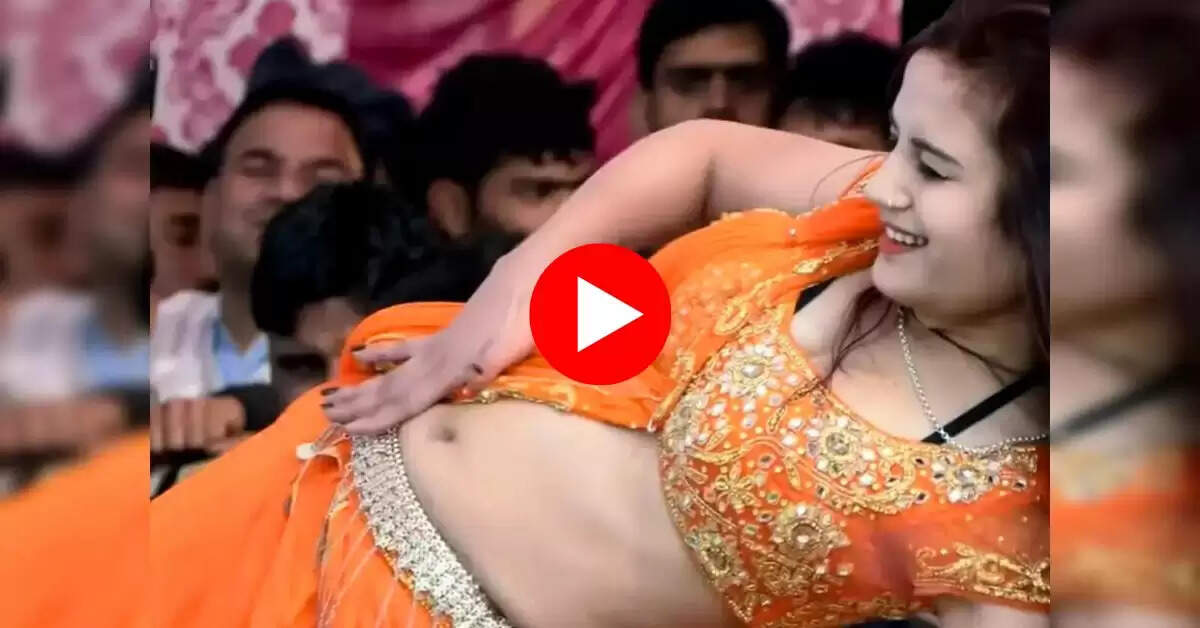 Haryanvi Dance : कयामत कयामत पर कोमल रंगीली ने मटकाई पतली कमर, फैंस हुए मदहोश