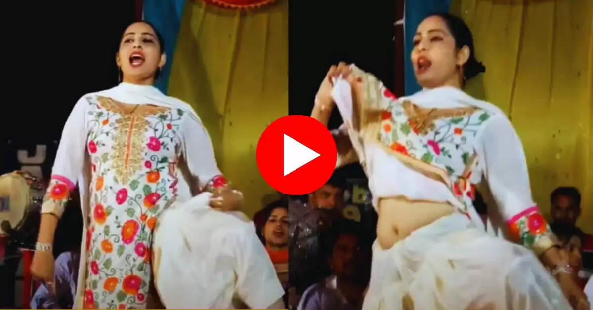 Gori Rani Dance : गोरी रानी ने स्टेज पर हिलाया भारी फिगर, उतार फेंकी चुन्नी