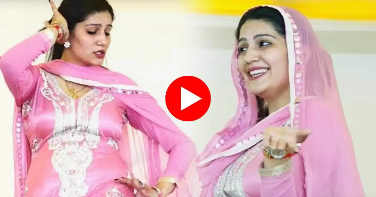 Sapna ka Dance video : छलिया गाने पर सपना चौधरी ने दी स्टेज तोड़ परफॉर्मेंस